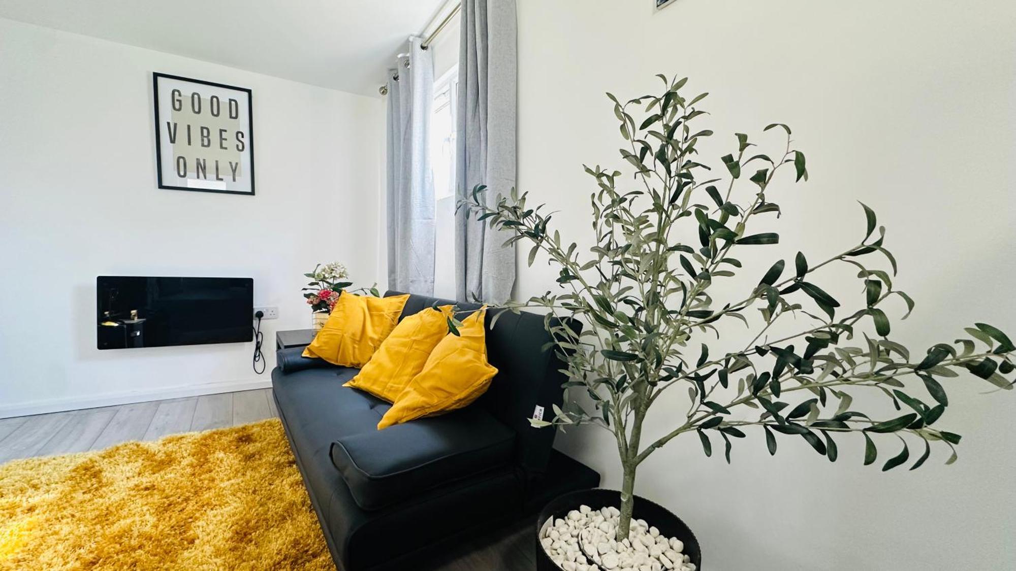 Cosy And Comfy Apartment London Exterior photo